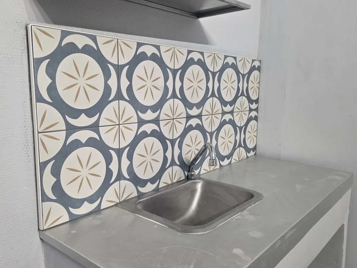Crédence de cuisine en carreaux décoratifs